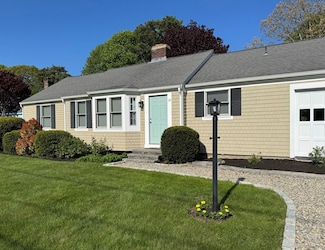 54 Ocean Ave, South Yarmouth, MA 02664