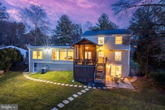 10930 Howland Dr, Reston, VA 20191