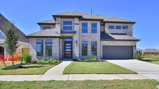 11823 Bush Tail Ct, Mont Belvieu, TX 77523