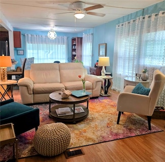 9790 66th St N Unit 100, Pinellas Park, FL 33782