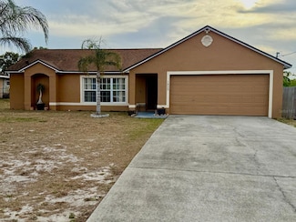 1820 Hallcrest Dr, Deltona, FL 32725