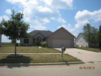 320 W Ashton Dr, Maple Park, IL 60151