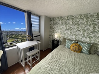 444 Niu St Unit 2513, Honolulu, HI 96815