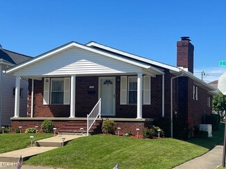 139 E Walnut St, Barnesville, OH 43713
