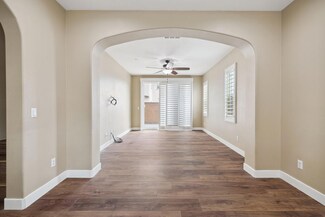 621 Calle Vibrante, Palm Desert, CA 92211
