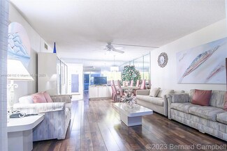 9320 Sunrise Lakes Blvd Unit 207, Sunrise, FL 33322