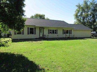 407 Dorothy St, Monon, IN 47959