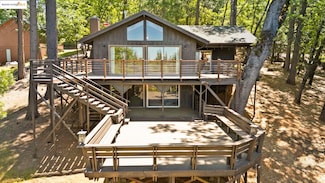 24242 Martingale Ln, Sonora, CA 95370