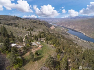 105 Rocky Rd, Orondo, WA 98843
