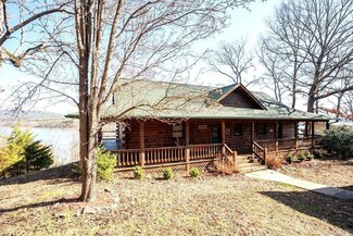 1985 Klondike Rd, Clinton, AR 72031
