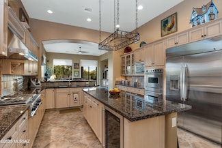 13837 N Steprock Canyon Place, Oro Valley, AZ 85755