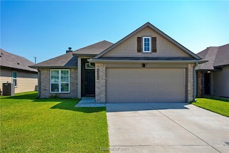 3714 Mckenzie St, Bryan, TX 77803