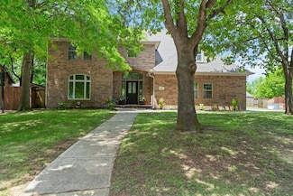 732 Fox Bend Trail, Edmond, OK 73034
