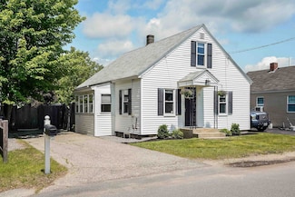12 Fairview St, Manchester, NH 03102