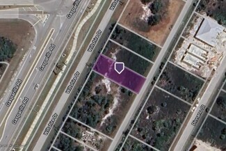 8600 & 8606 Wiltshire Dr, South Gulf Cove, FL 33981