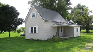 4960 N Sr 29, Camden, IN 46917