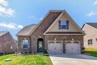 566 Oakvale Ln, Mount Juliet, TN 37122