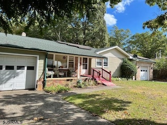 202 Iowa Ave, Egg Harbor Township, NJ 08234