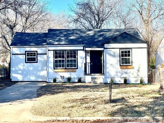6921 E 5th St, Tulsa, OK 74112