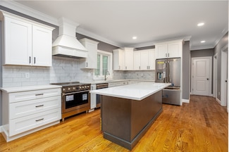 20 Sand Hill Rd, Groton, MA 01450