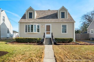 509 N Ellsworth Ave, Villa Park, IL 60181