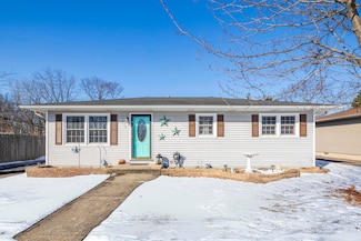 284 N Dearborn St, Hobart, IN 46342