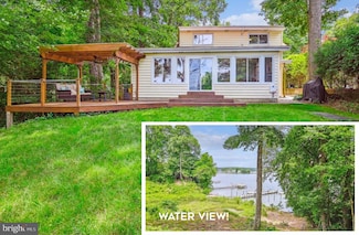 2946 Edgewater Dr, Edgewater, MD 21037