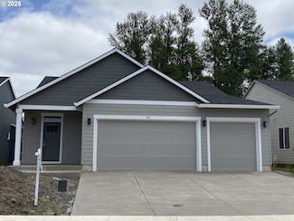 706 Tigerlily St, Silverton, OR 97381