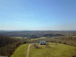 297 Case Rd, Marshall, AR 72650