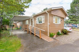 4800 SE Inlet Ave Unit Sp 33, Lincoln City, OR 97367