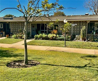 1400 Mayfield Rd, Seal Beach, CA 90740