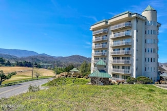 503 Dollywood Ln Unit 161, Pigeon Forge, TN 37863