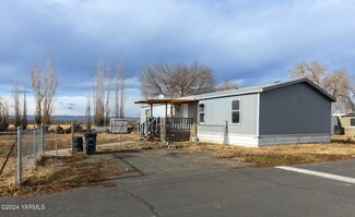 2802 Beaudry Rd Unit 57, Yakima, WA 98901