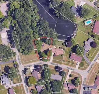 8380 Fox Bay Dr, White Lake Charter Township, MI 48386