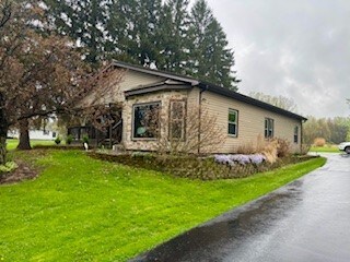 4277 Marr Rd, Pulaski, PA 16143
