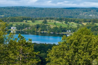 185 Lake Ridge Ln, Craryville, NY 12521