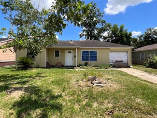 1207 Maroby St, Houston, TX 77017