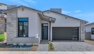 2916 E Sells Dr, Phoenix, AZ 85016