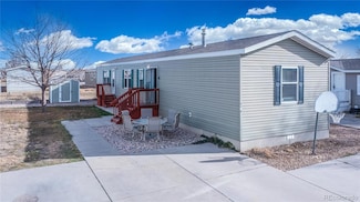 4320 Mesquite Ln, Evans, CO 80620