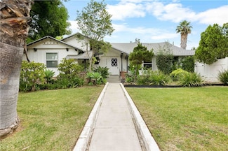 17435 Lassen St, Northridge, CA 91325