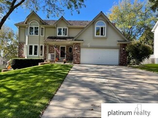 336 S 158th Ave, Omaha, NE 68118