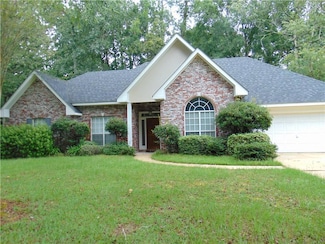 218 Longfellow Ln, Mandeville, LA 70448