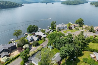 113 N Lake Shore Dr, Brookfield, CT 06804