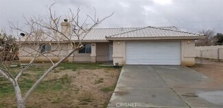14877 Gravilla Rd, Victorville, CA 92392