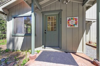 500 Lee Rd, Alta, CA 95701