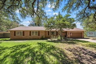 1116 Cliffview Rd, Waco, TX 76710