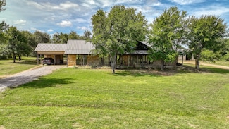 5288 Bennett Rd, Millsap, TX 76066
