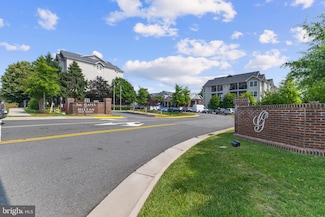 1581 Spring Gate Dr Unit 5309, McLean, VA 22102