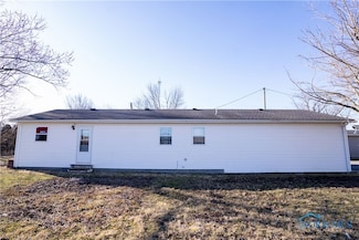 210 N Maple St, Payne, OH 45880