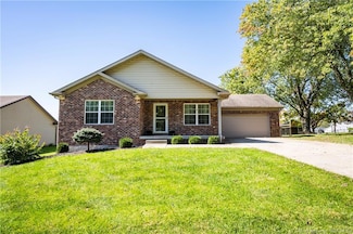 115 Yenowine Ln, Georgetown, IN 47122